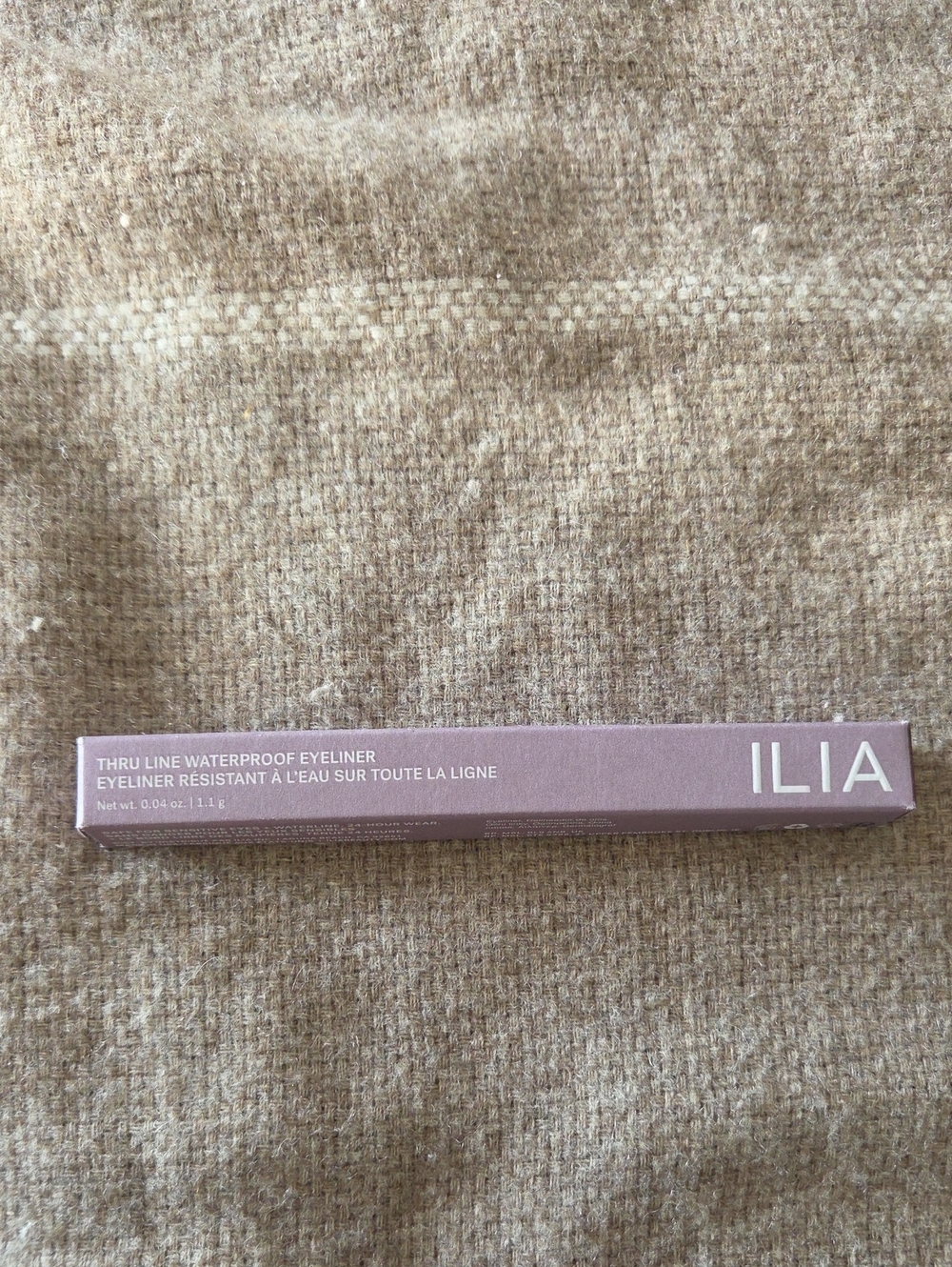 ILIA Thru Line Waterproof Eyeliner — Gesture